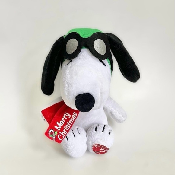 Peanuts Snoopy 9” Flying Ace Aviator Merry Christmas Holiday Dog Plush - Picture 1 of 10